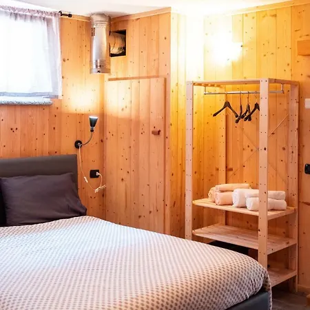Carnale, Montagna In Valtellina Apartamento Ca' Pavadri
